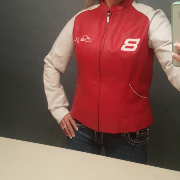 Leather jacket - Picture 8 of 8